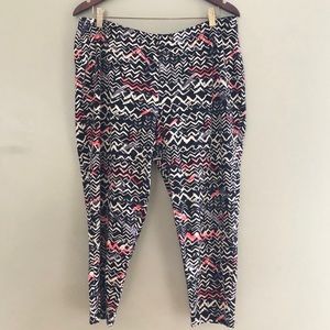 Torrid Leggings Geometric Pattern Like New Size 3